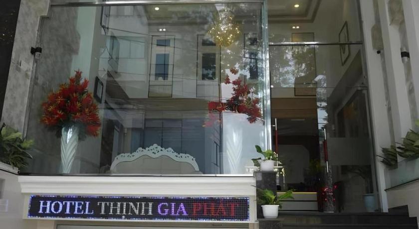 Reddoorz Thinh Gia Phat Hoang Hoa Tham Tan Binh TP. Hồ Chí Minh