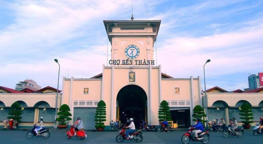 Khách sạn Reddoorz Thinh Gia Phat Hoang Hoa Tham Tan Binh