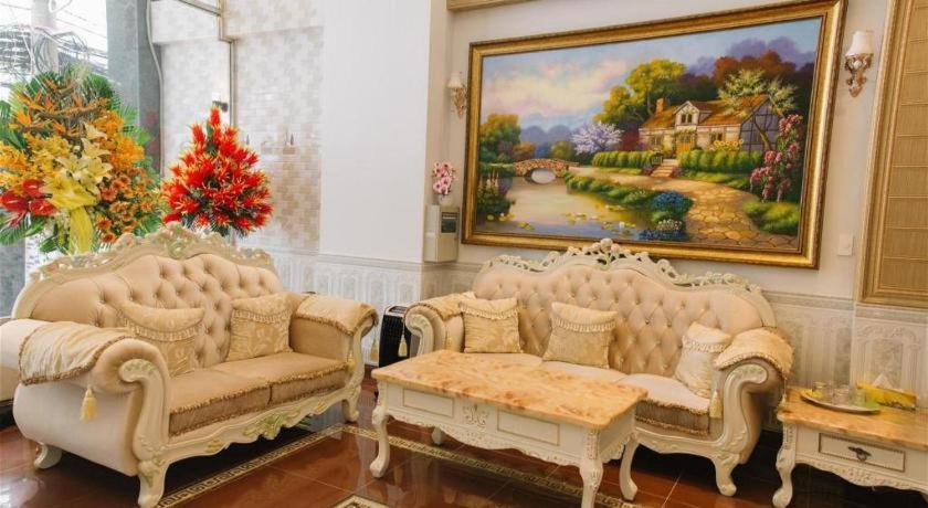 Khách sạn Reddoorz Thinh Gia Phat Hoang Hoa Tham Tan Binh