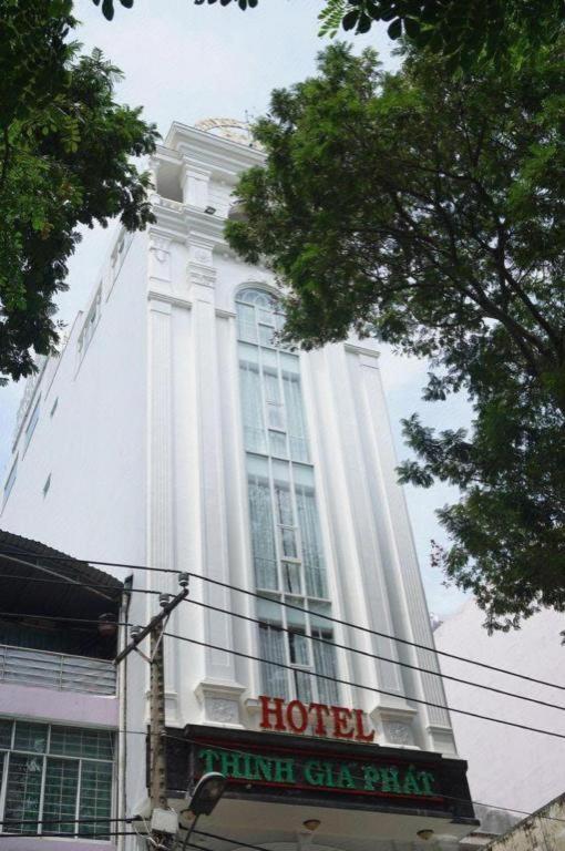 Reddoorz Thinh Gia Phat Hoang Hoa Tham Tan Binh Khách sạn TP. Hồ Chí Minh